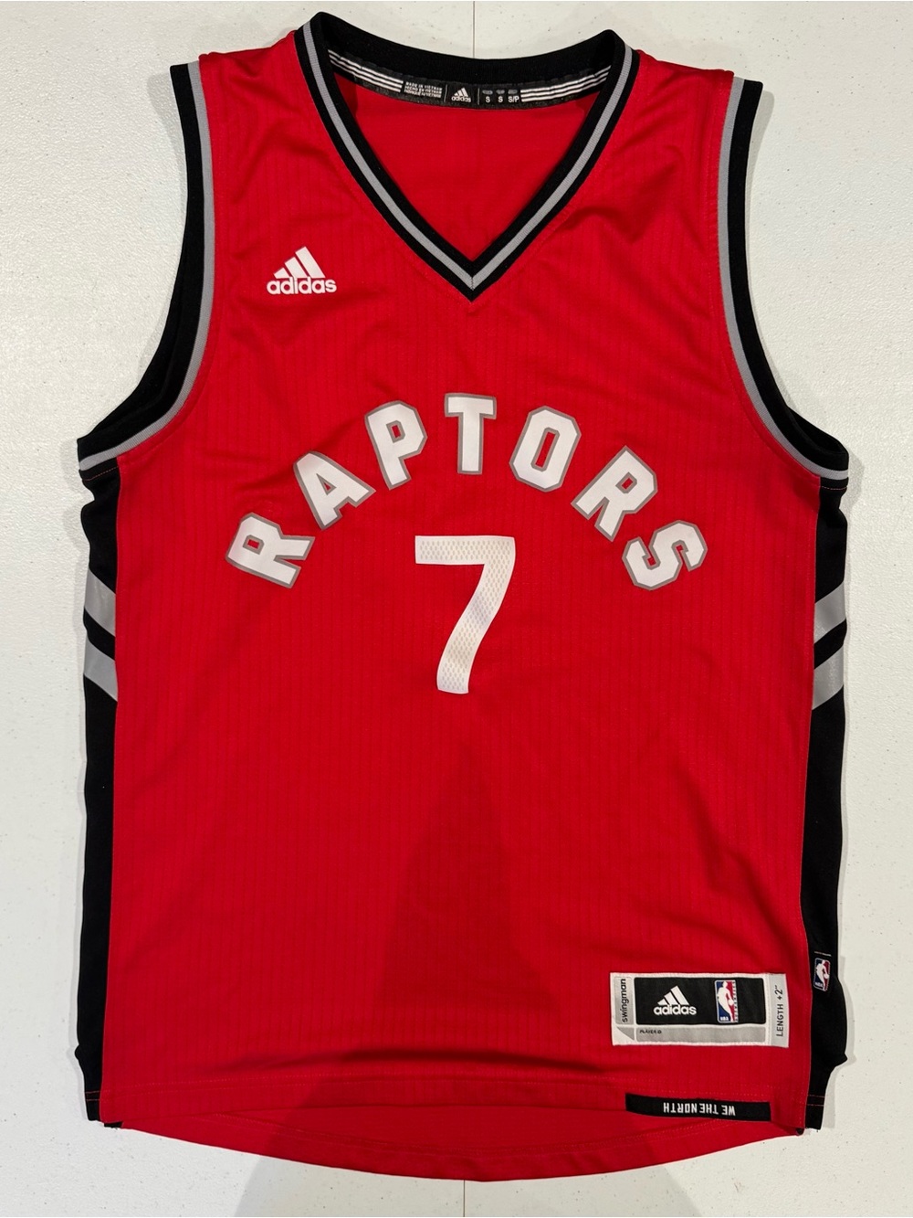Adidas Swingman Kyle Lowry Toronto Raptors NBA Basketball jersey size mens small